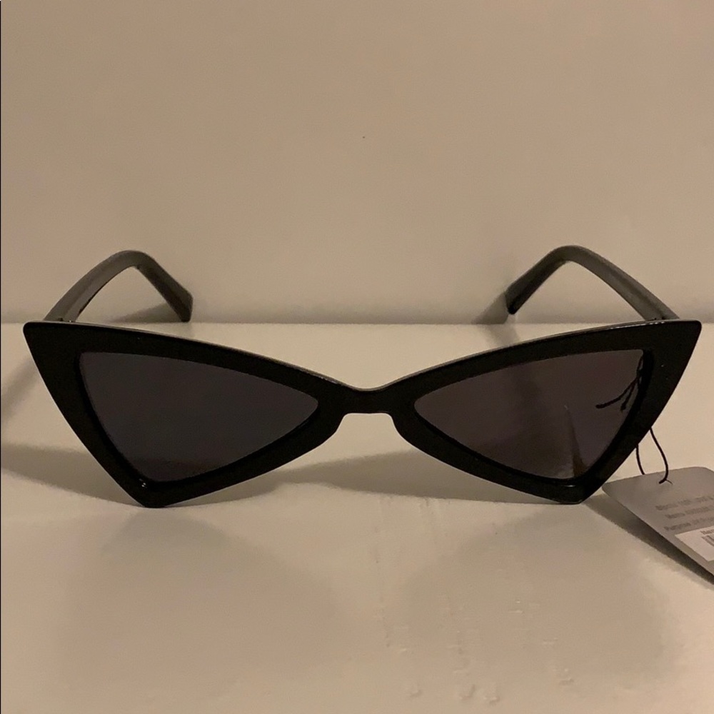 🆕 🆑  SUNGLASSES